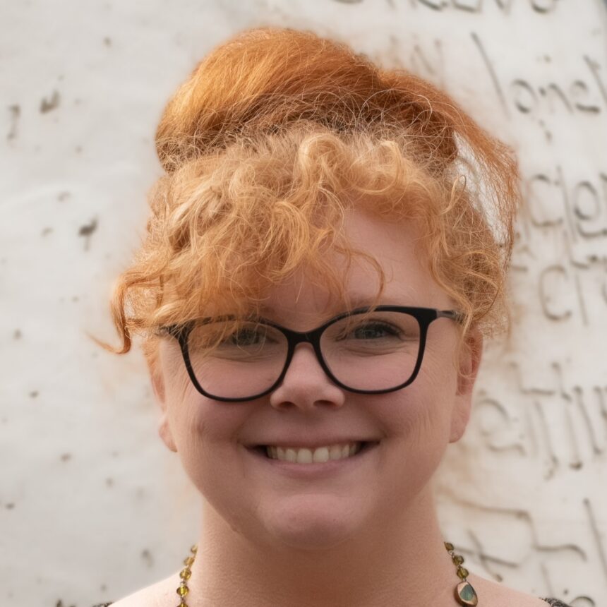 Leonie Harding